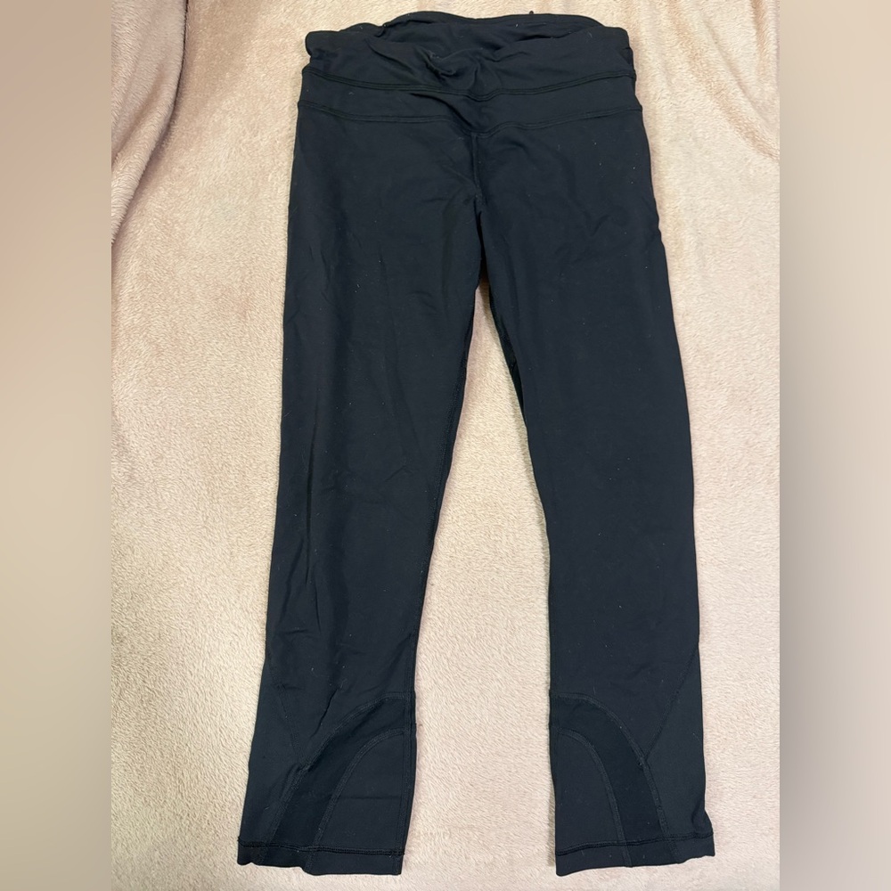 Lululemon Black Cropped Leggings